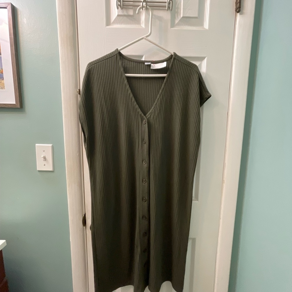 XL Old Navy Ribbed Olive Button-Down Dress
